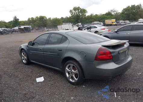 2005 Pontiac Grand Prix Gxp z USA, uszkodzony, nr VIN 2G2WC52CX51351102